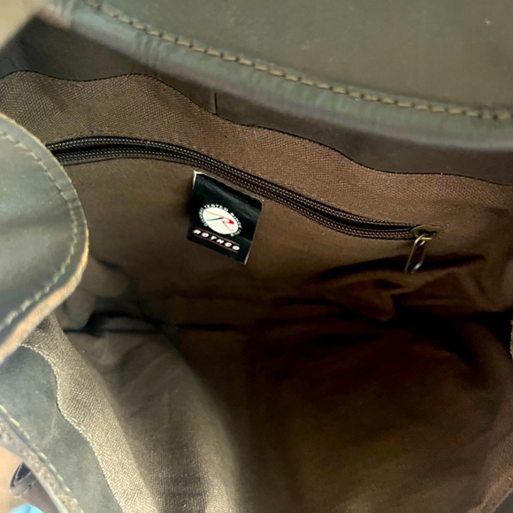 Rothco new leather messenger bag - Picture 4 of 7